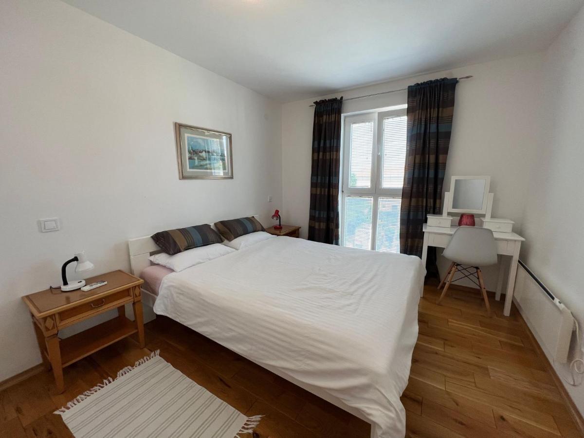 Apartman Sven Malinska Exterior foto